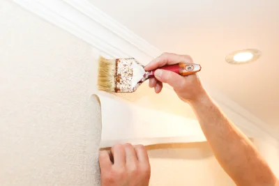 Pose de papier peint à Ganac — revêtements muraux et toiles de verre
